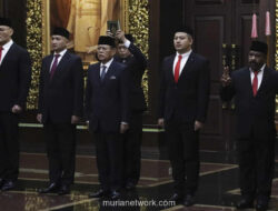 Dua Sahabat, Satu Kementerian: Nasib Berbeda di Balik Meja Kekuasaan