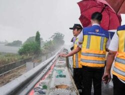 Ciujung Meluap, Tol Jakarta-Merak Lumpuh Akibat Banjir 10 Kilometer