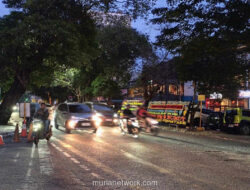 Bambu dan Petasan Warnai Kericuhan di Musda Golkar Sumut