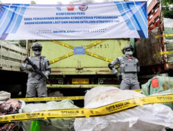 Pakaian Bekas Ilegal Disita Rp 248 M, Pemerintah Genjarkan Razia di Pelabuhan