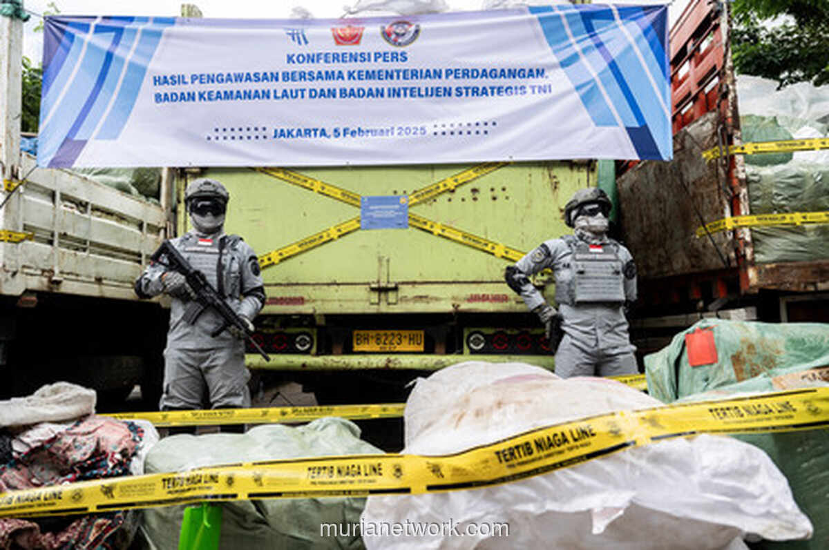 Pakaian Bekas Ilegal Disita Rp 248 M, Pemerintah Genjarkan Razia di Pelabuhan