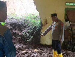 Longsor Pangalengan Tewaskan Dua Anak Saat Makan Siang