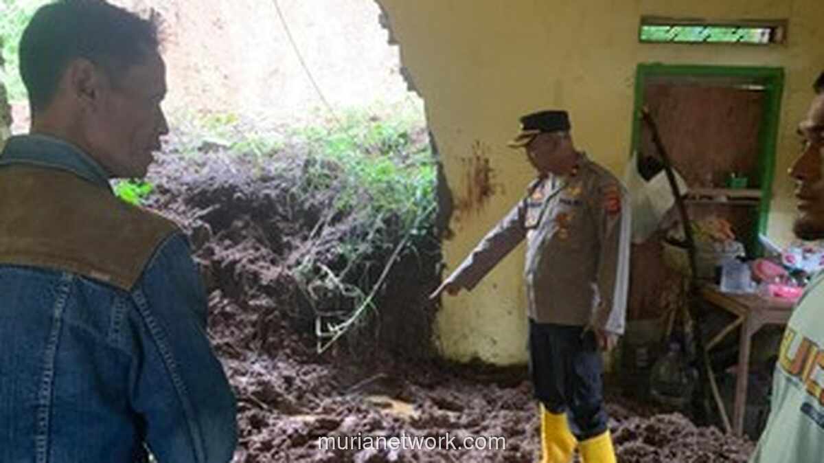 Longsor Pangalengan Tewaskan Dua Anak Saat Makan Siang