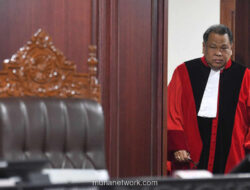 Era Arief Hidayat Berakhir, MK Gelar Wisuda Purnabakti untuk Sang Mantan Ketua