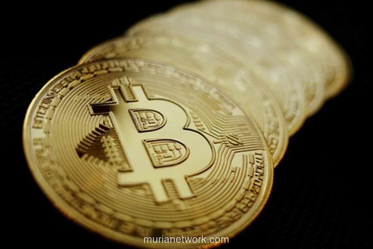 Bitcoin Tersungkur ke Level Terendah Setahun, Pasar Kripto Diguncang Pergantian Fed
