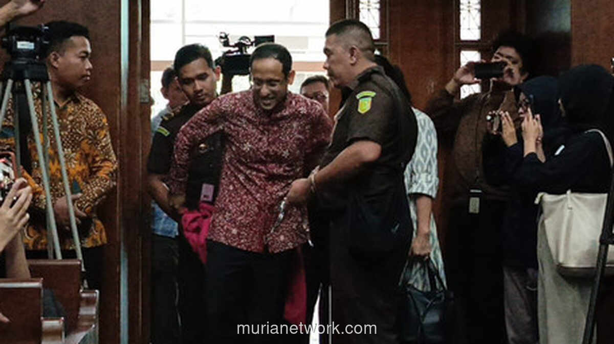 Nadiem Jalani Sidang Korupsi Laptop Chromebook dengan Kondisi Kesehatan Terbatas