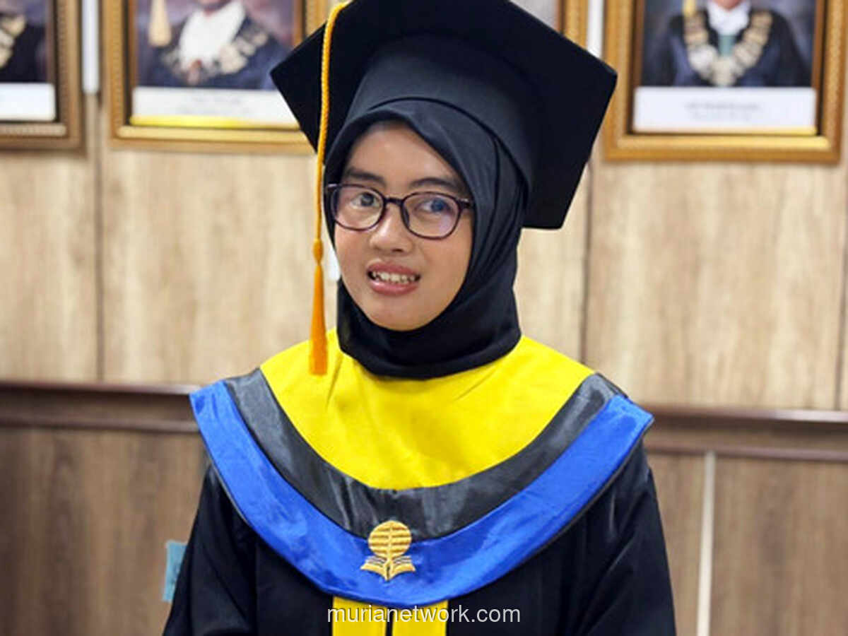 Munifah, Lulusan Terbaik UT di Usia 22, Siap Berlayar ke Jepang