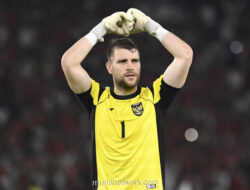 Ajax Rekrut Maarten Paes, Kiper Berpengalaman yang Kembali ke Eredivisie