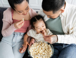 Waspada, Popcorn Bisa Jadi Bahaya Tersedak untuk Balita