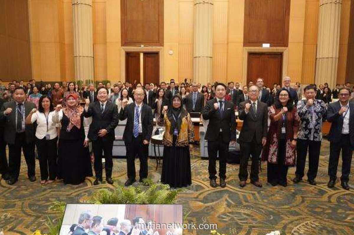 OJK dan ADB Pacu Obligasi Hijau ASEAN+3 di Yogyakarta