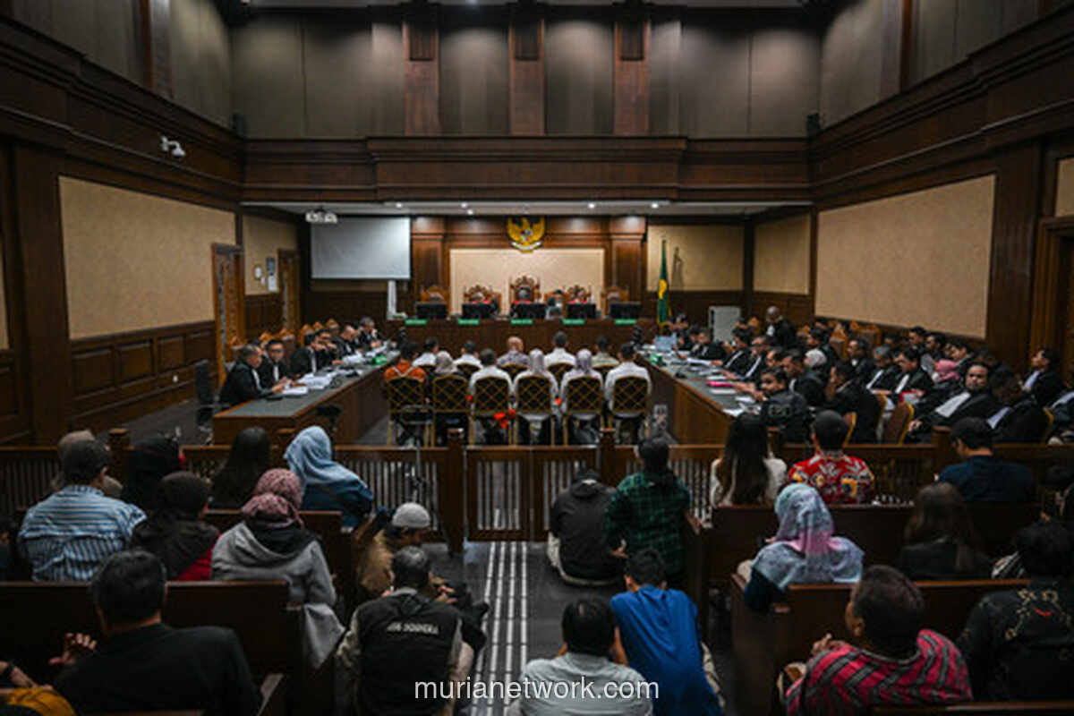 LC di Kemnaker: Dari Ladies Companion hingga Land Cruiser dalam Sidang Suap Sertifikasi