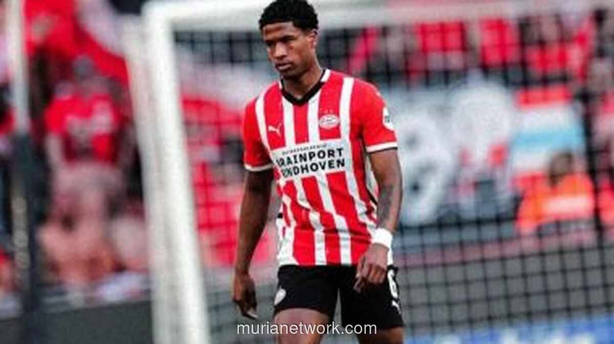 Liverpool Incar Bek PSV Berdarah Indonesia untuk Perkuat Lini Belakang