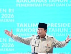 Prabowo Serukan Gerakan ASRI: Lawan Sampah dan Ganti Atap Seng dalam 3 Tahun
