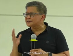 Rocky Gerung Soroti Rp17 Triliun untuk Dewan Perdamaian Trump: Harga Sebuah Buku dan Nyawa Anak di NTT