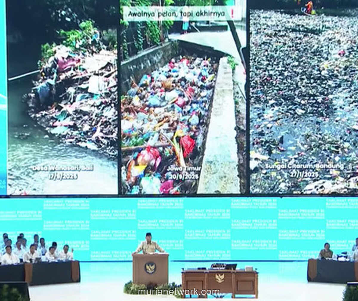 Prabowo Gencar Dorong Daerah: Kerja Bakti Pagi dan Genteng Tanah Liat untuk Indonesia ASRI