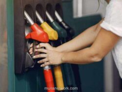 Harga BBM Turun, Pertamina hingga SPBU Swasta Kompak Pangkas Tarif