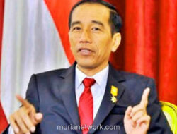 Di Balik Penampilan Prima Jokowi, Tradisi Hukum Kuno yang Masih Membayangi