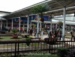 Rindu yang Tertinggal di Stasiun Bandung