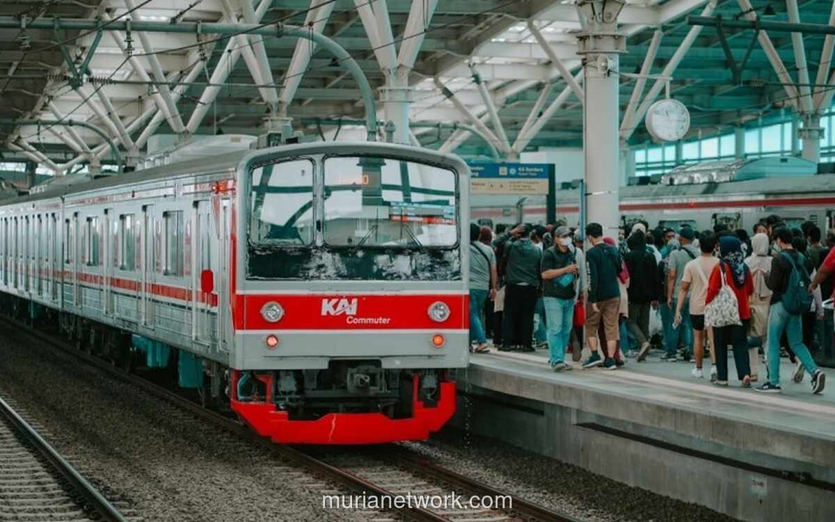 Gangguan KRL Rute Jakarta-Bogor Akibat Masalah Teknis di Segmen Cilebut