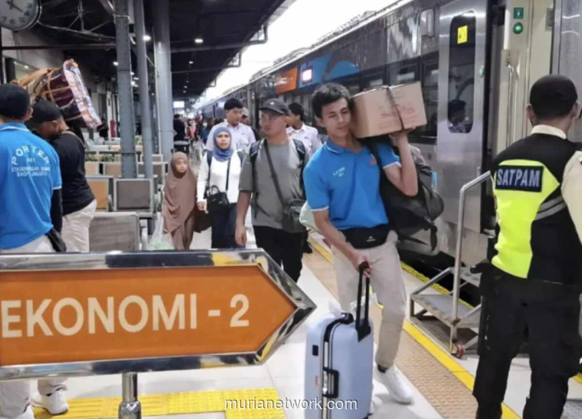 KAI Catat Puncak Arus Balik Penumpang Imlek-Ramadan di Jakarta