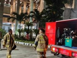 Petugas Damkar Kerahkan 9 Unit ke Masjid Istiqlal Saat Tarawih Perdana