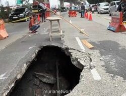Lubang Besar di Jalan Sholeh Iskandar Bogor Picu Kemacetan dan Kekhawatiran