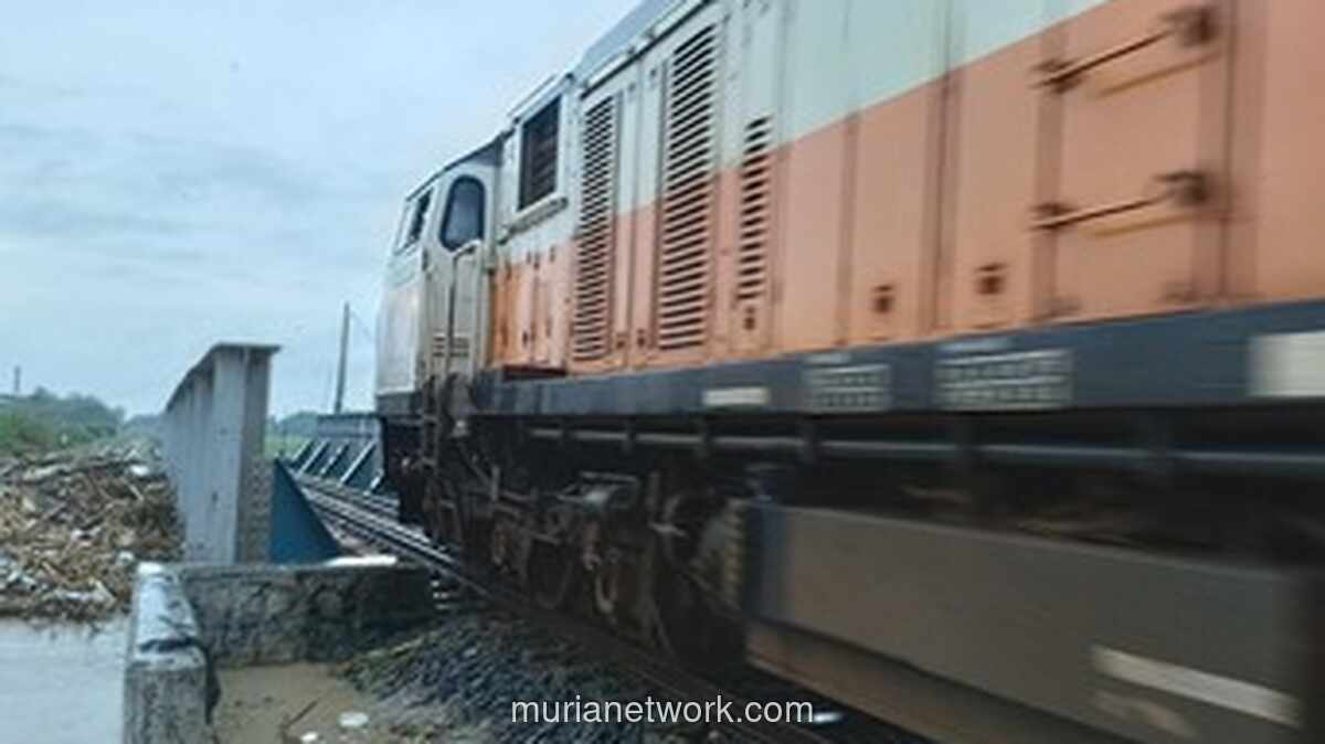 Banjir Genangi Dua Jembatan Rel di Grobogan, Tiga KA Jarak Jauh Dialihkan