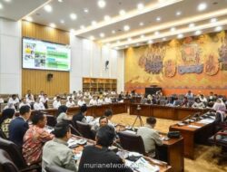 Mandiri dan BRI Laporkan Laba Triliunan di Tengah Beban Penugasan Pemerintah