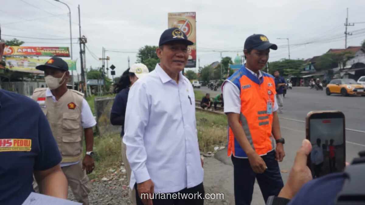 Anggota DPR Soroti Kondisi Perlintasan Kereta di Tulangan Sidoarjo yang Berbahaya