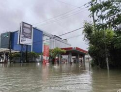 Wakil Bupati Badung Tinjau Banjir di Legian, Normalisasi Sungai Jadi Solusi Jangka Panjang