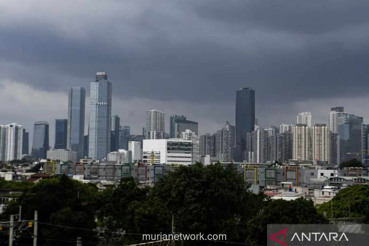 BMKG Prakirakan Hujan Guyur Sebagian Besar Wilayah Jakarta Hari Ini