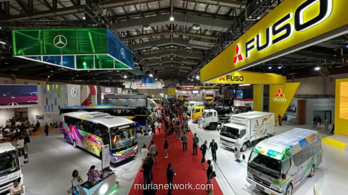Pameran Kendaraan Komersial Internasional GIICOMVEC 2026 Siap Digelar di Jakarta