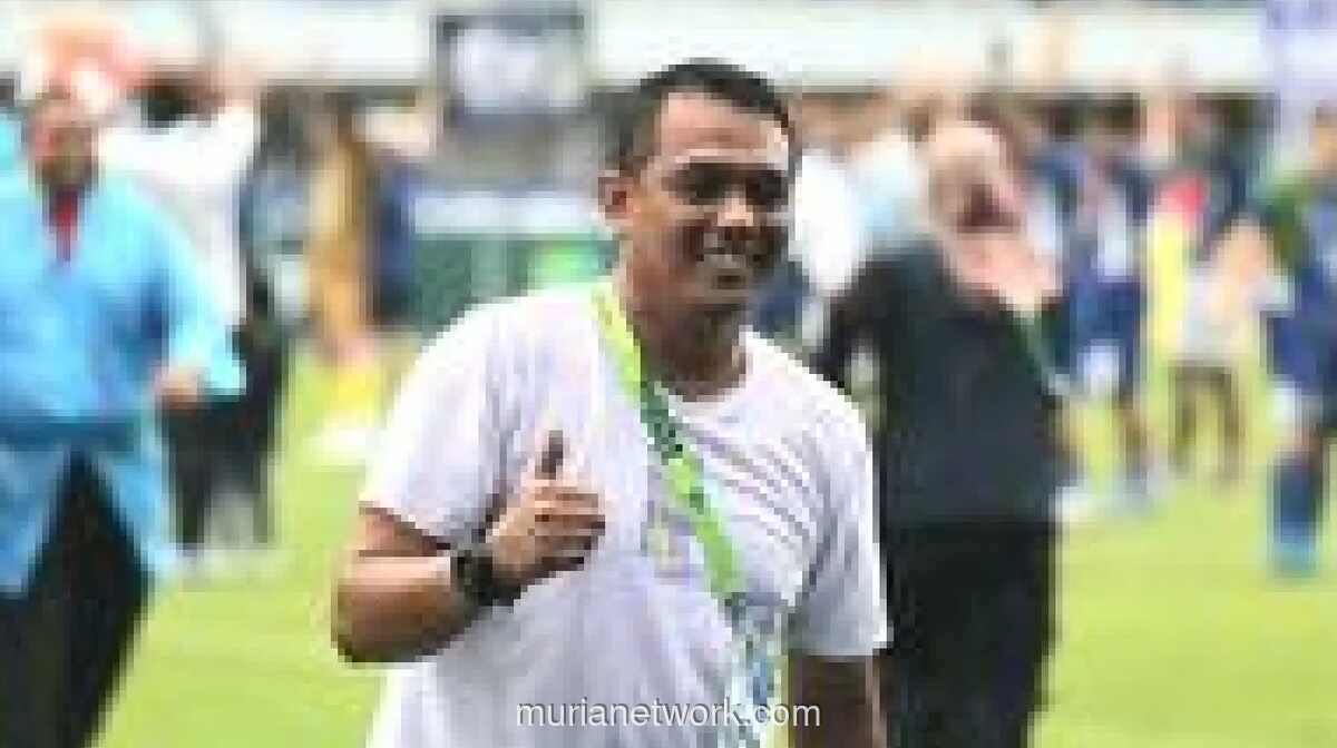 Van Gastel Buka Suara Soal Kepergian Asistennya, Erwan Hendarwanto, ke Garudayaksa FC
