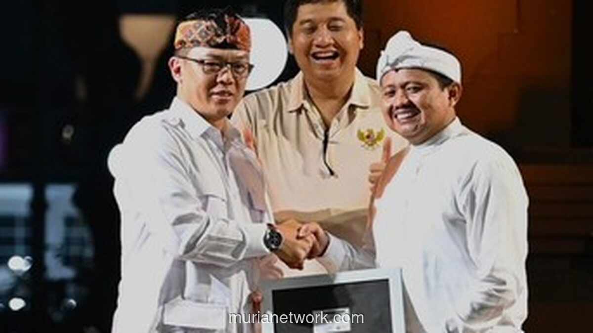 Bupati Sumedang Dony Ahmad Munir Resmi Bergabung ke Partai Gerindra