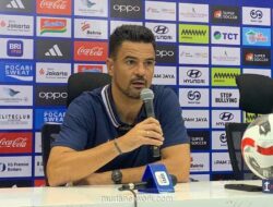 Pelatih Persita Tegaskan Fokus Raih Poin, Abaikan Dampak Laga untuk Persija