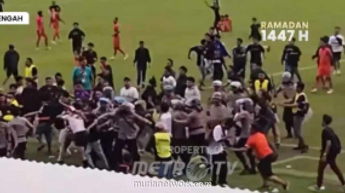 Wasit Dikeroyok Suporter Usai PSIR Rembang Tersingkir di Semifinal Liga 4