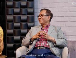 Mahfud MD dan Jimly Asshiddiqie: Pertemanan Panjang dari Diskusi Hukum hingga Tumpangan ke Hotel Indonesia