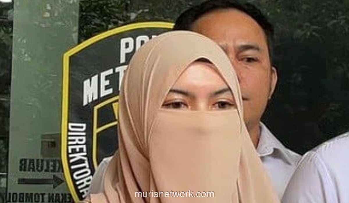 Selebgram Wardatina Mawa Bantah Halangi Mantan Suami Temui Anak