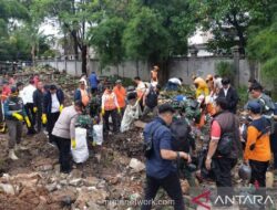 Jakarta Padat Aktivitas: Kerja Bakti 100 Ribu Personel, Persiapan Festival Imlek, hingga Pengamanan Laga Persija