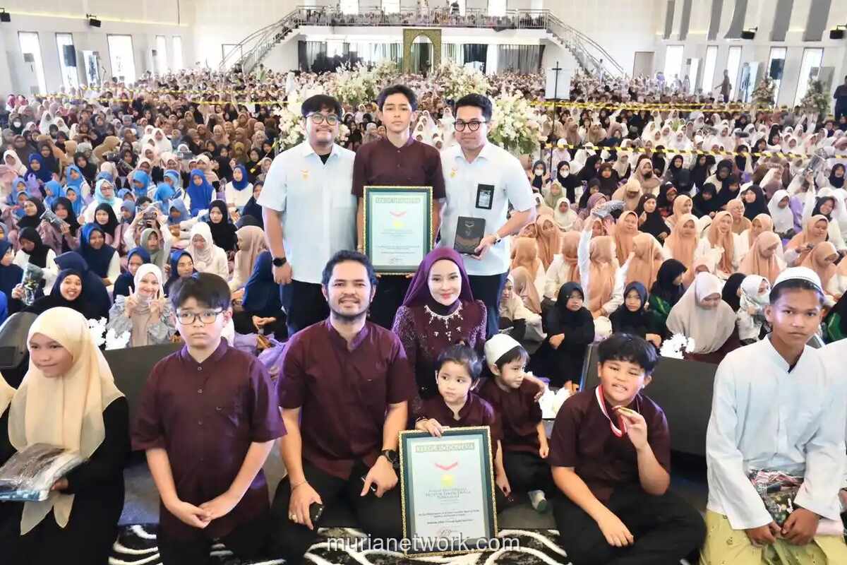 Dokter Ayu Widyaningrum Raih Tiga Rekor MURI Baru dari Prestasi Medis dan Aksi Sosial