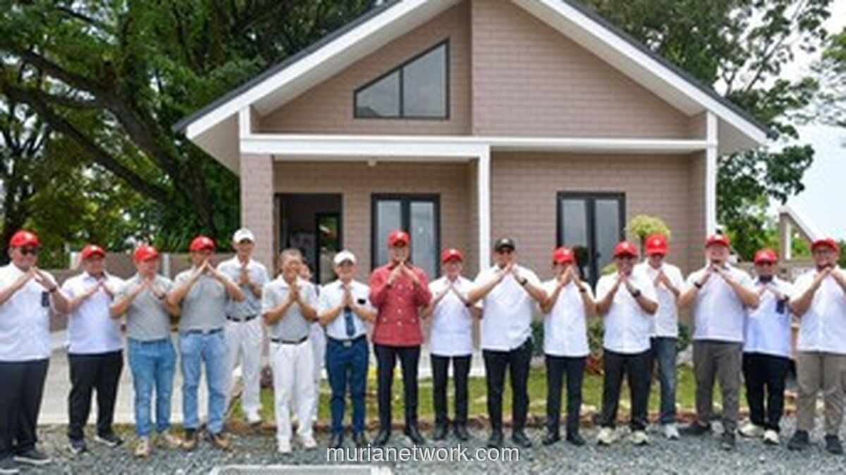 DPR dan BP BUMN Dukung Bata Interlock Semen Padang untuk Huntap Pascabencana