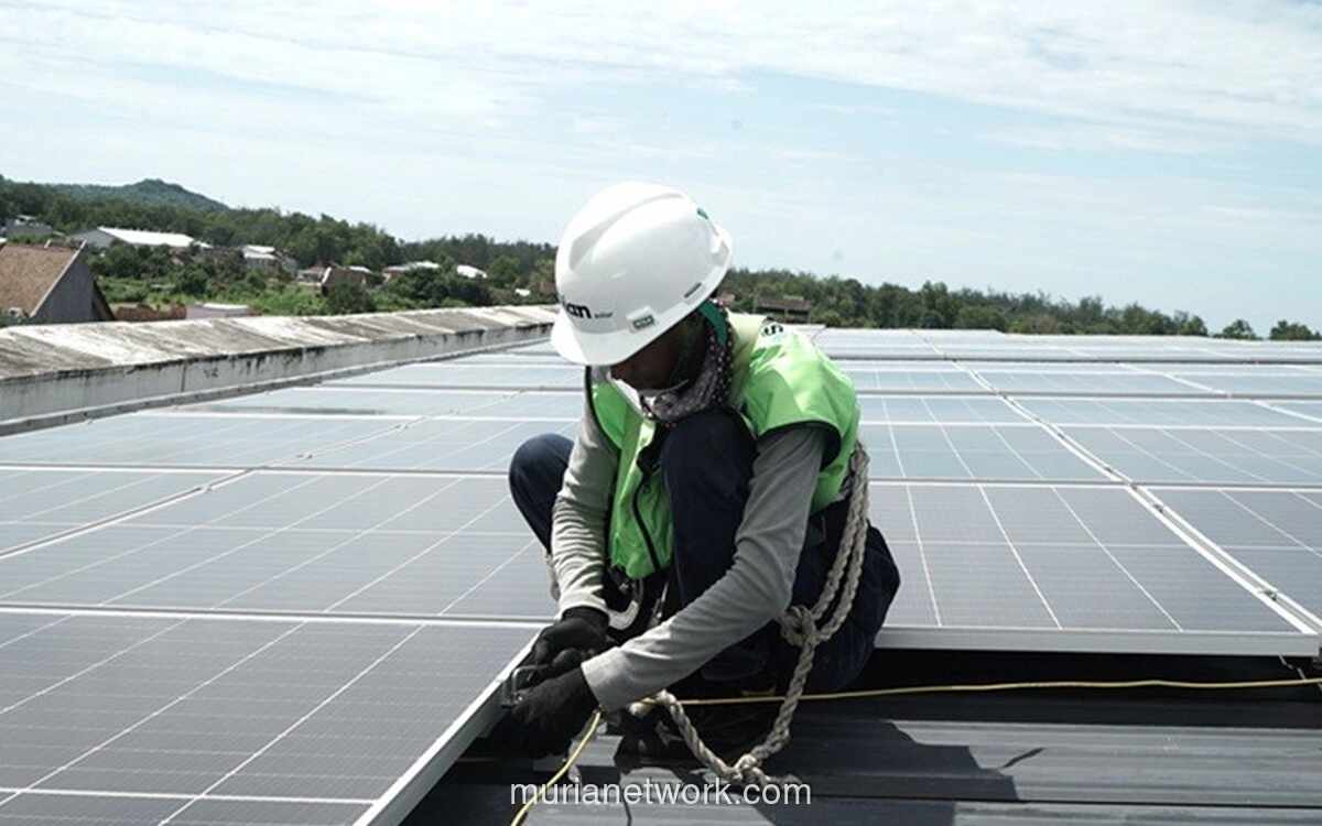 DSSA Gelar RUPSLB Bahas Stock Split 1:25 untuk Turunkan Harga Saham