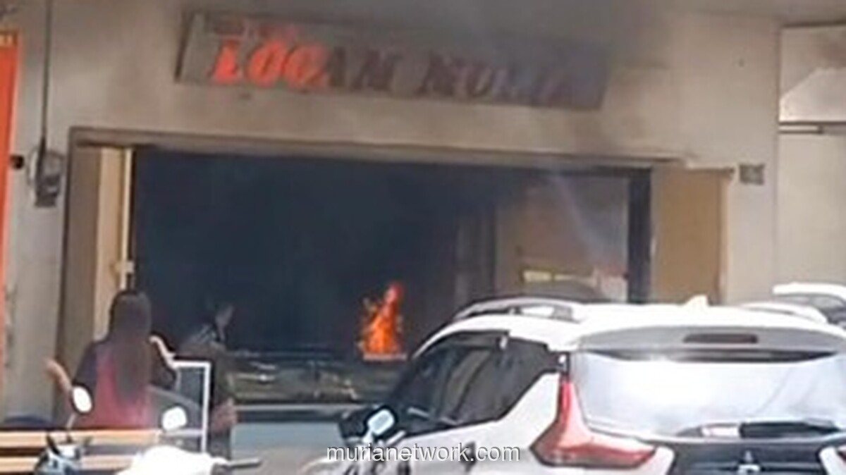Toko Emas di Makassar Terbakar Diduga Akibat Bom Molotov, Satu Pelaku Diamankan