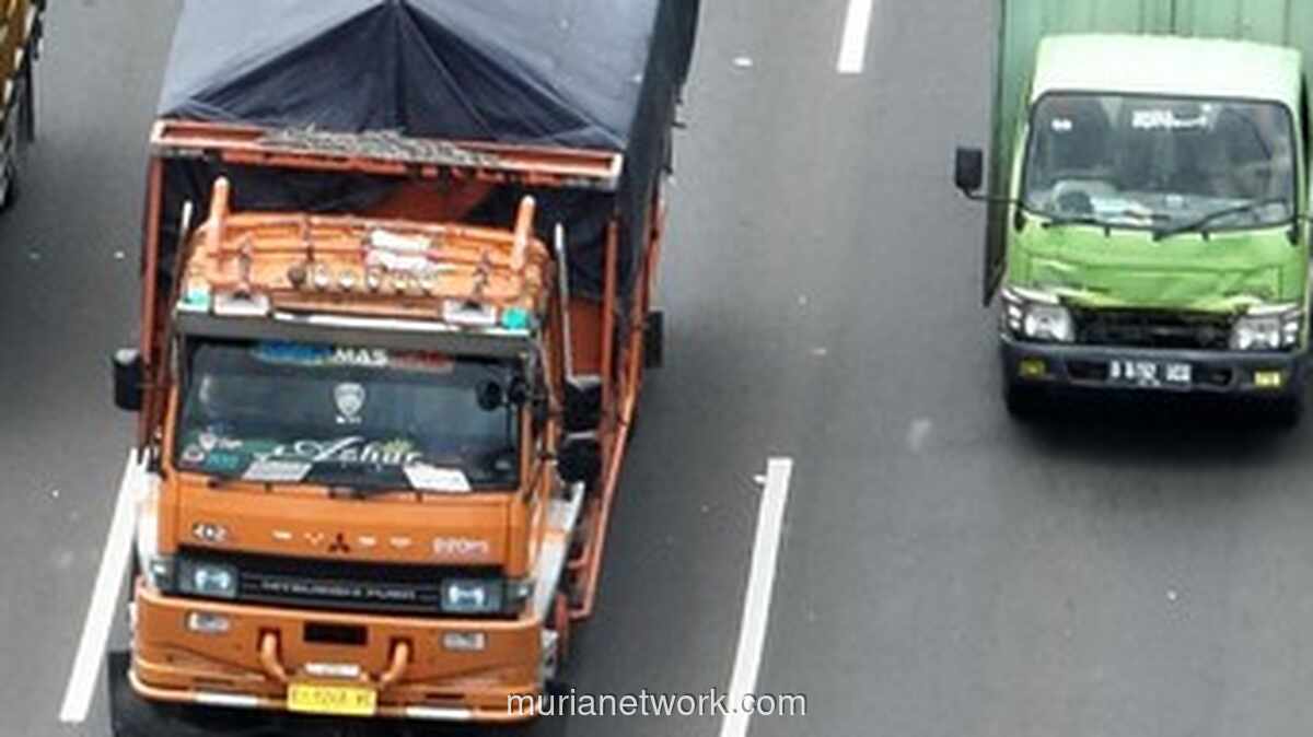 Korlantas Polri Operasikan Drone ETLE di Tol Jakarta-Cikampek untuk Awasi Truk ODOL