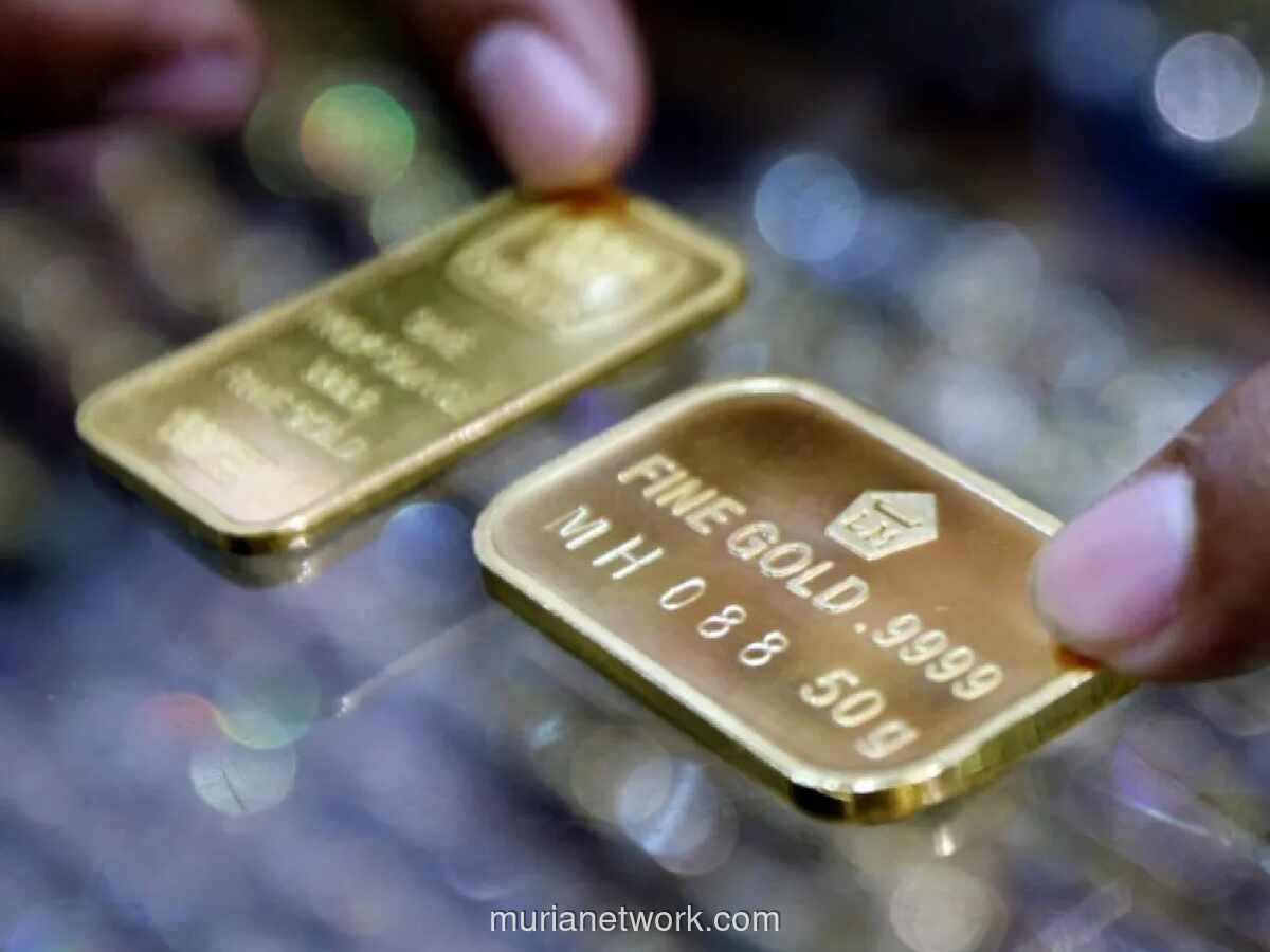 Harga Emas Antam Turun Rp 22.000 per Gram di Awal Pekan