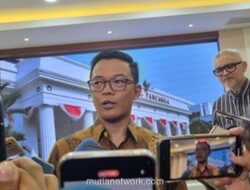 Sekjen Gerindra Minta Maaf Atas Atribut Partai yang Mengganggu Publik