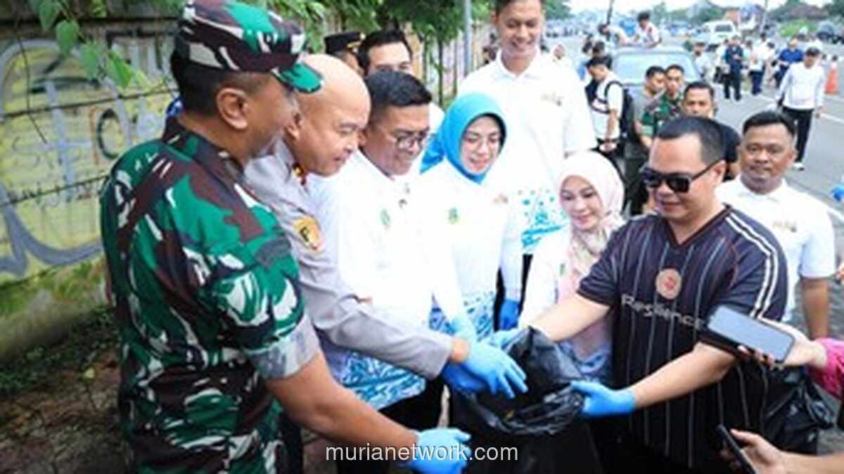 Gubernur Banten Pimpin Aksi Bersih-Bersih Massal Sambut HPN dan Arahan Presiden