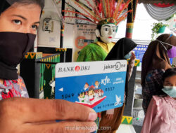 Gubernur DKI Ambil Langkah Cegah Maraknya Penggadaian Kartu Jakarta Pintar