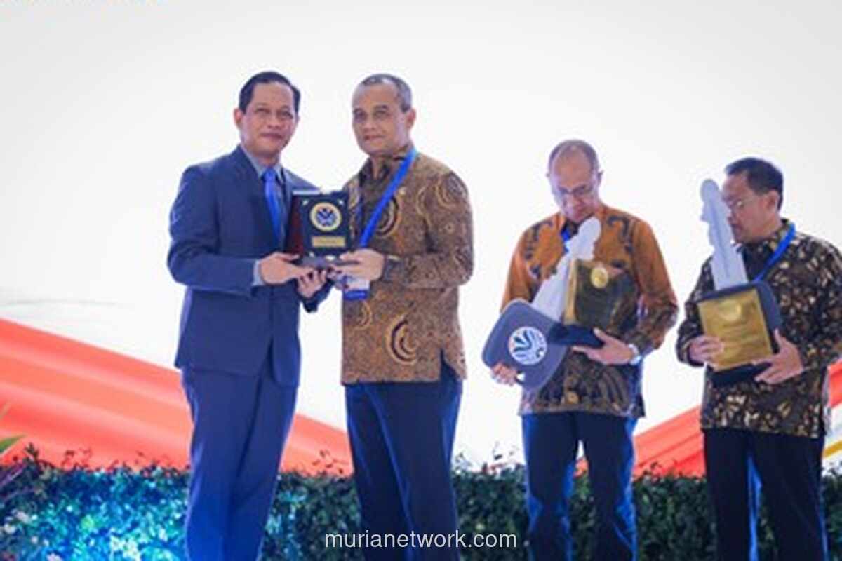 Gubernur Jateng Akui Darurat Sampah Meski Raih Penghargaan Nasional