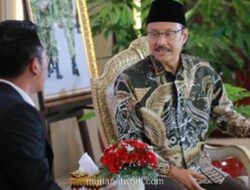 Gus Ipul Kerahkan 30 Ribu Pendamping PKH untuk Cek Ulang 11 Juta Penerima BPJS PBI